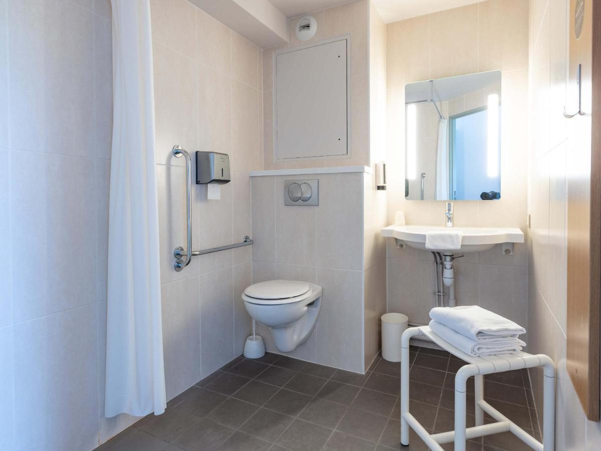 B&B Hotel Rennes Ouest Villejean Bagian luar foto