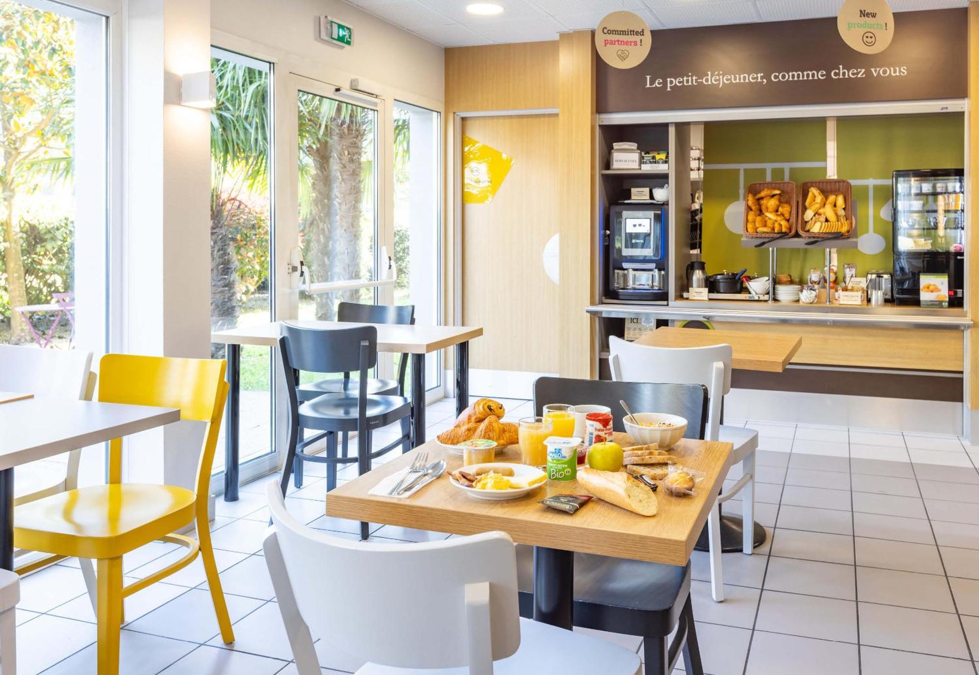 B&B Hotel Rennes Ouest Villejean Bagian luar foto